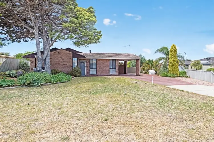 Second view of Homely house listing, 31 Powis Way, Warnbro WA 6169