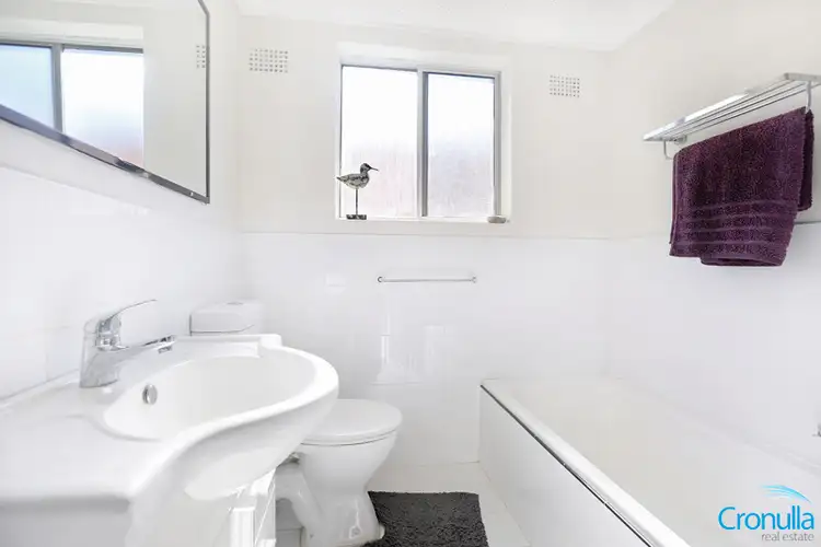 Sixth view of Homely apartment listing, 15/34 Girrilang Rd, Cronulla NSW 2230