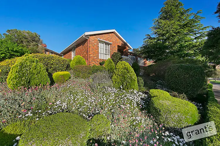 1 Balmain Drive, Berwick VIC 3806