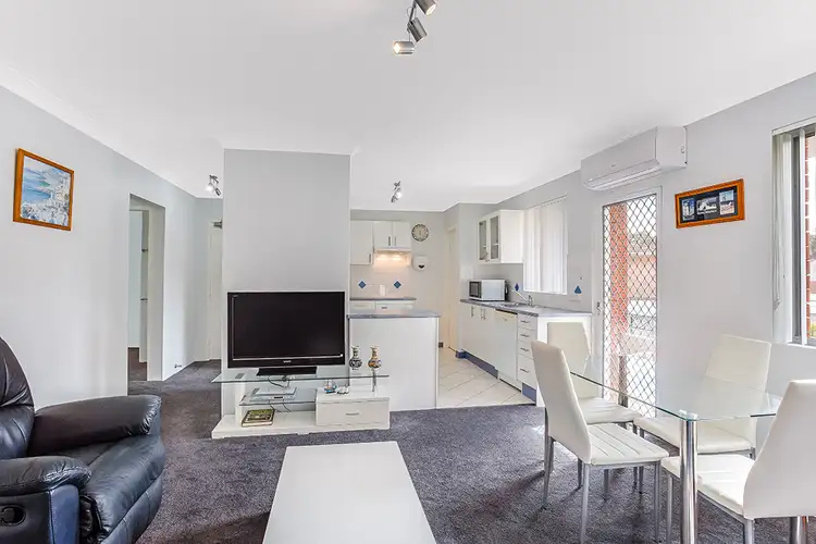 Main view of Homely unit listing, 3/8 Shoal Bay Avenue, Shoal Bay NSW 2315
