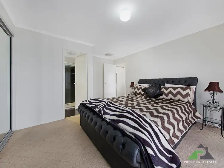 Sixth view of Homely house listing, 9 Pollina Close, Hampton Park VIC 3976