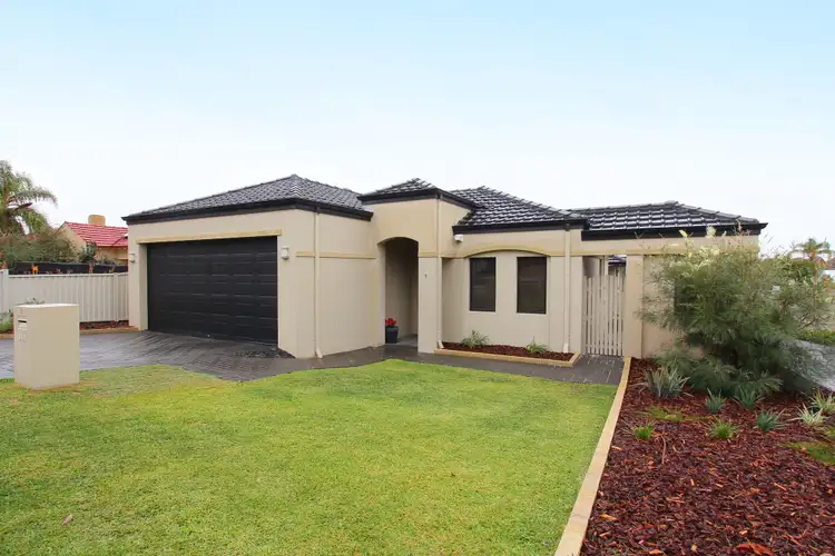 1/141 Lockhart Street, Como WA 6152