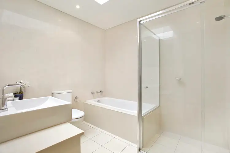 Fourth view of Homely unit listing, 18/18-20 Park Street, Mona Vale NSW 2103