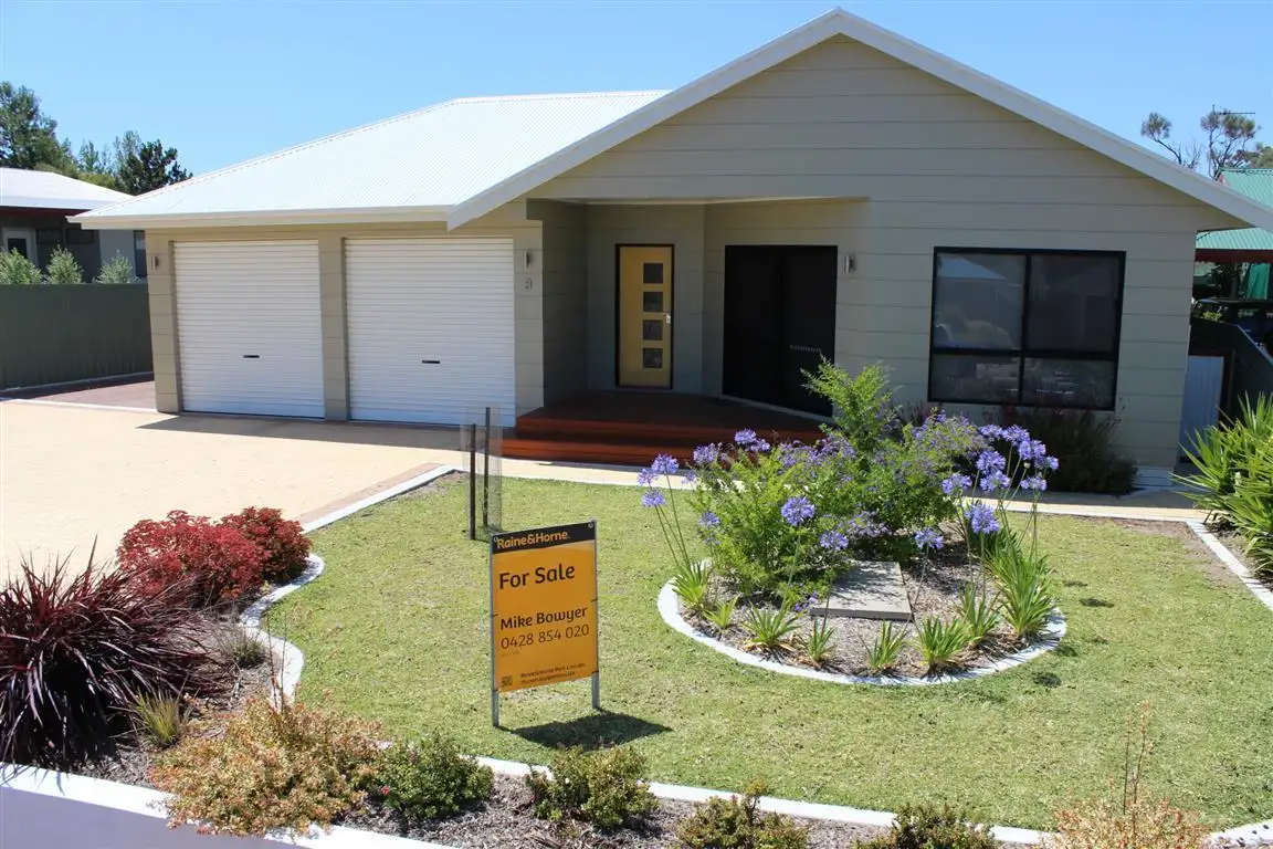 Main view of Homely house listing, 8 Endeavour Court, Coffin Bay SA 5607