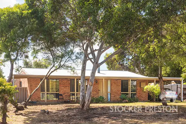 13 Lesalan Place, Margaret River WA 6285