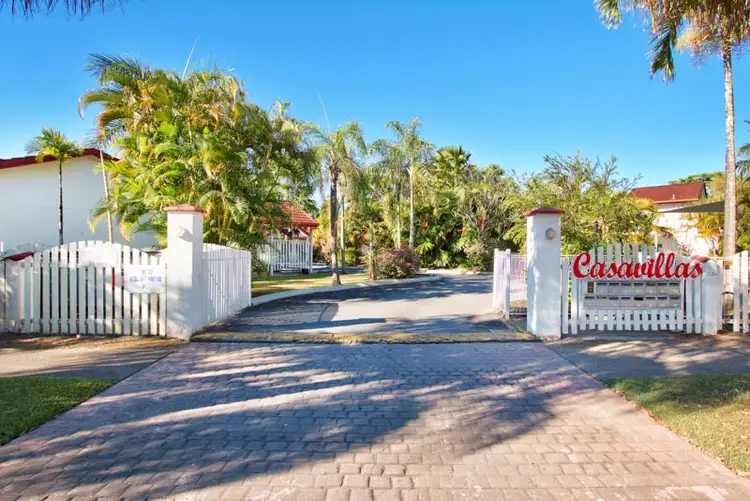 2/30 Springfield Crescent, Manoora QLD 4870