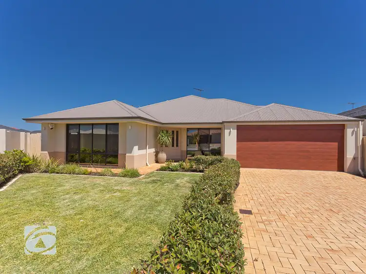 1 Tongaroo Boulevard, Success WA 6164