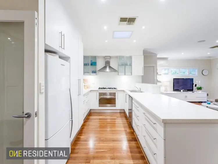 Sixth view of Homely house listing, 8 Kirkland Place, Melville WA 6156