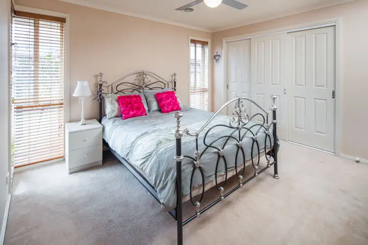 Fifth view of Homely house listing, Unit 1/6-8 Cumberland Chase, Sunbury VIC 3429