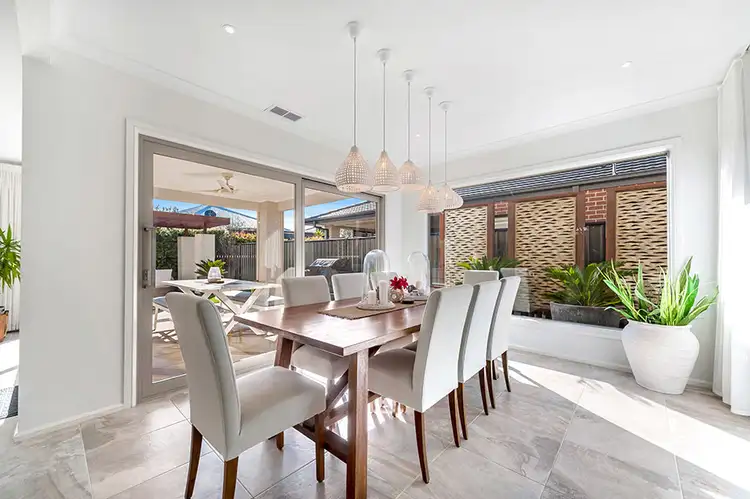 Sixth view of Homely house listing, 15 Asbury Street, Craigieburn VIC 3064