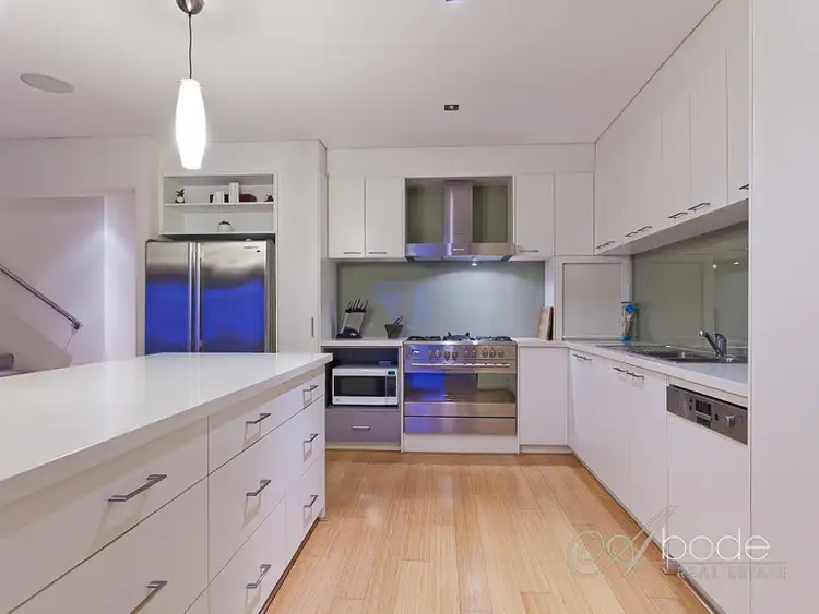 Fourth view of Homely house listing, 19 Roscommon Crescent, Beaconsfield WA 6162