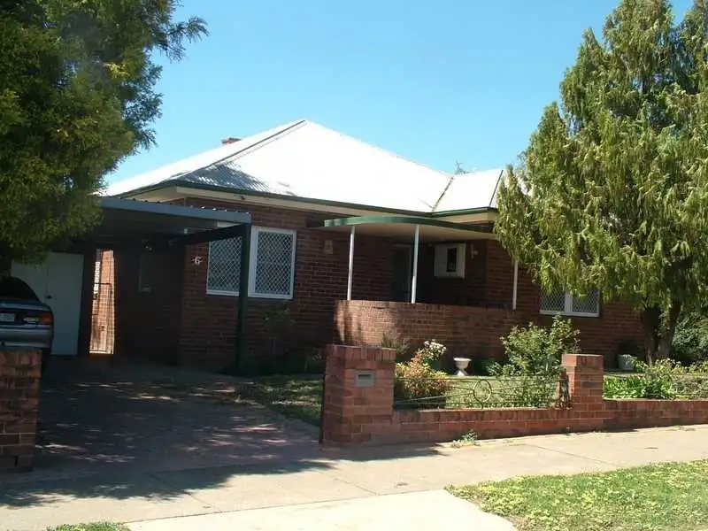 Main view of Homely villa listing, 1/6 Phillip Street, Tamworth NSW 2340