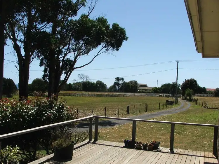 187 Old Bass Highway, Wynyard TAS 7325