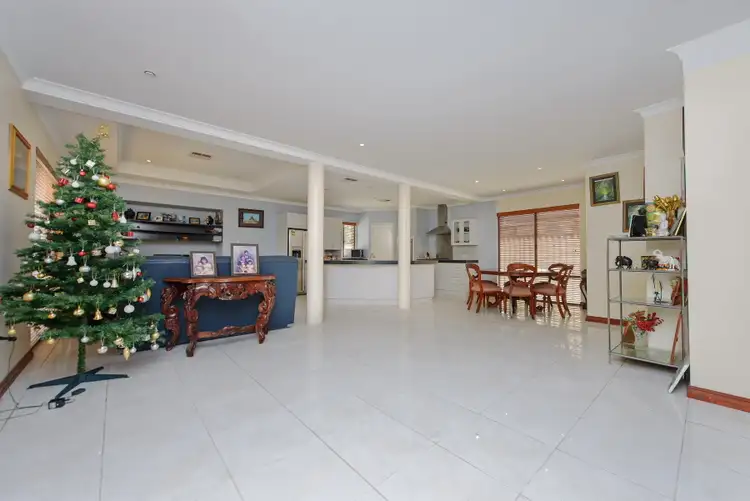 Seventh view of Homely house listing, 6 Nita Place, Riverton WA 6148