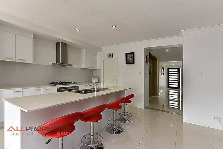 Third view of Homely house listing, 7 Gardenia Circuit, Heathwood QLD 4110