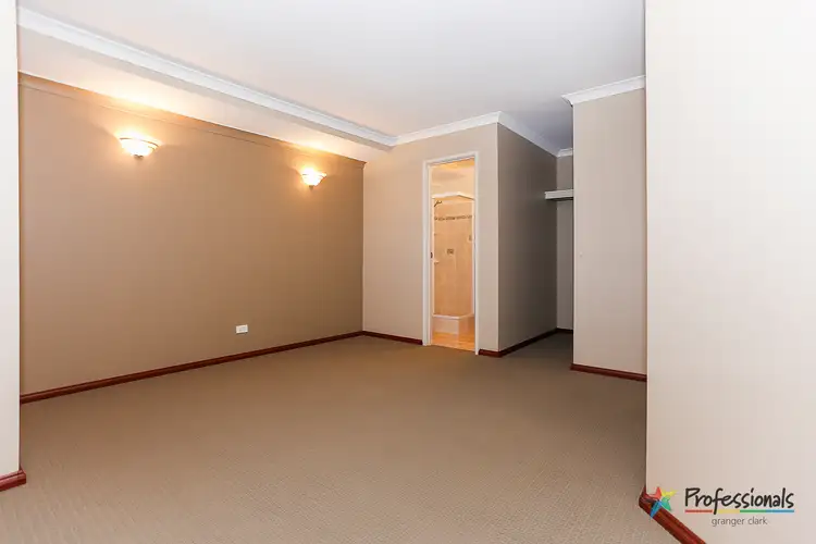 Fifth view of Homely house listing, 39 Rocklea Crescent, Ellenbrook WA 6069