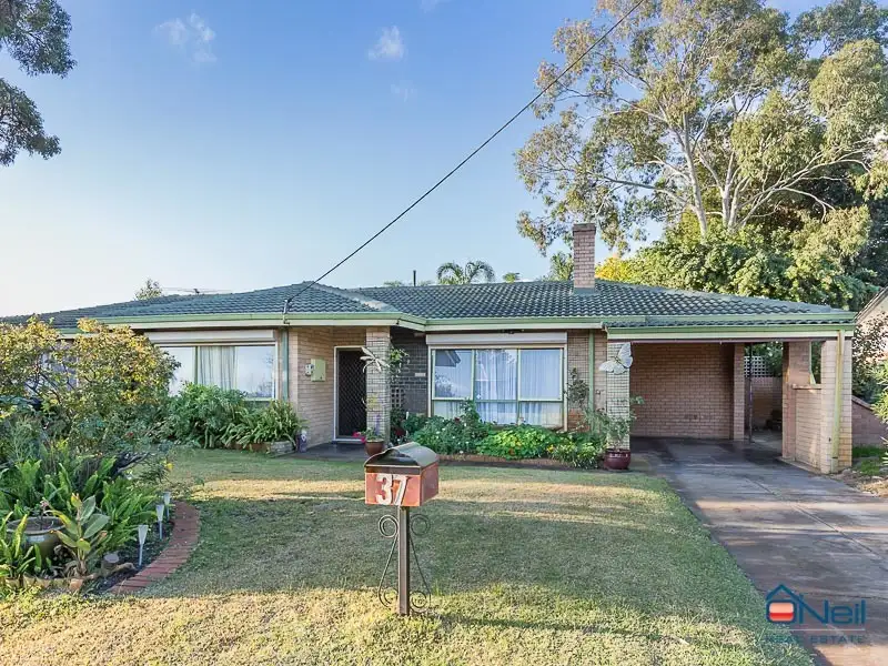Main view of Homely house listing, 37 Amanda Drive, Camillo WA 6111