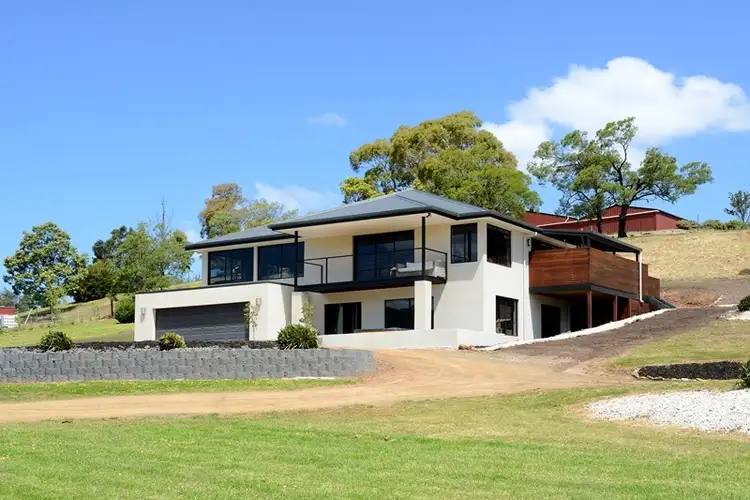 15 Upton Drive, Honeywood TAS 7017