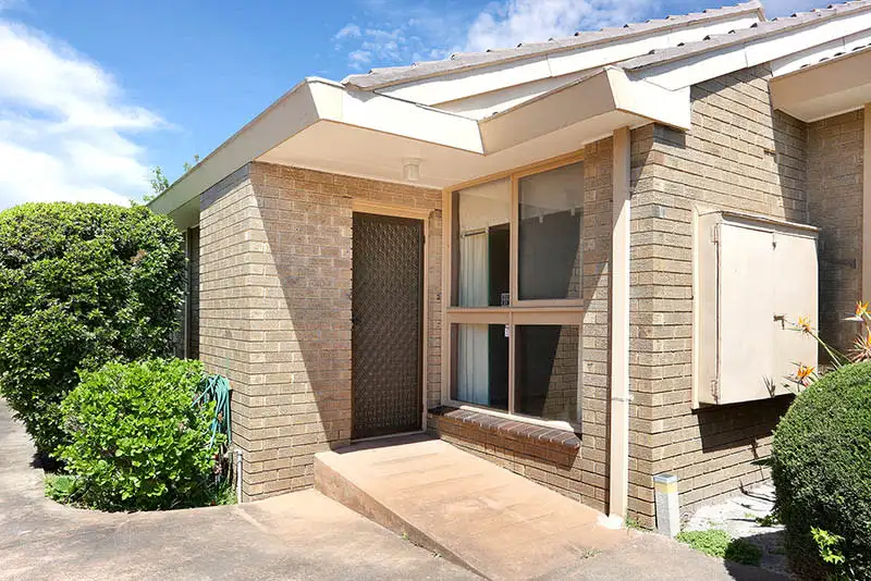 Main view of Homely unit listing, 2/32 Gladstone Parade, Glenroy VIC 3046