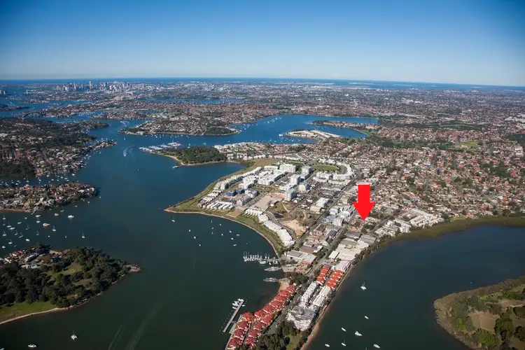 301/2 Northcote Street, Mortlake NSW 2137