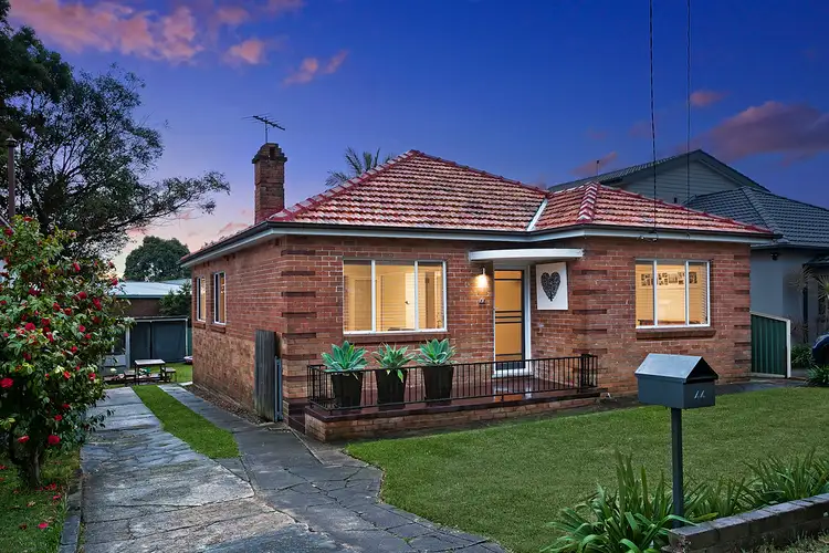 44 Chisholm Ave, Clemton Park NSW 2206