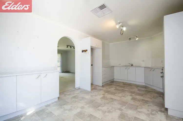 Third view of Homely house listing, 20 Parkview Close, Wodonga VIC 3690