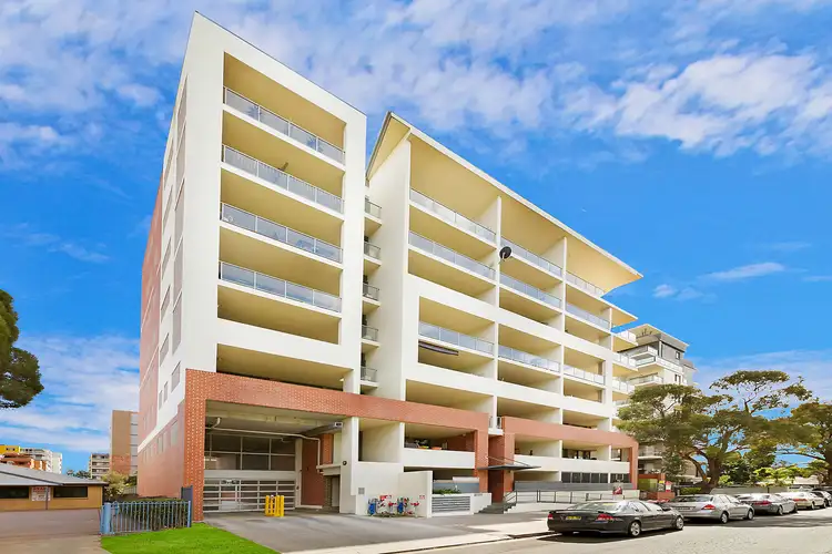 18/5-7 Northumberland Street, Liverpool NSW 2170