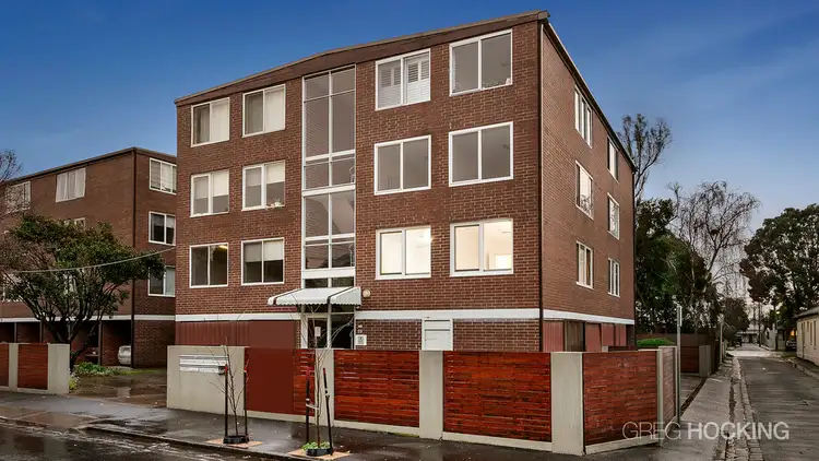 2/56 Smith Street, South Melbourne VIC 3205