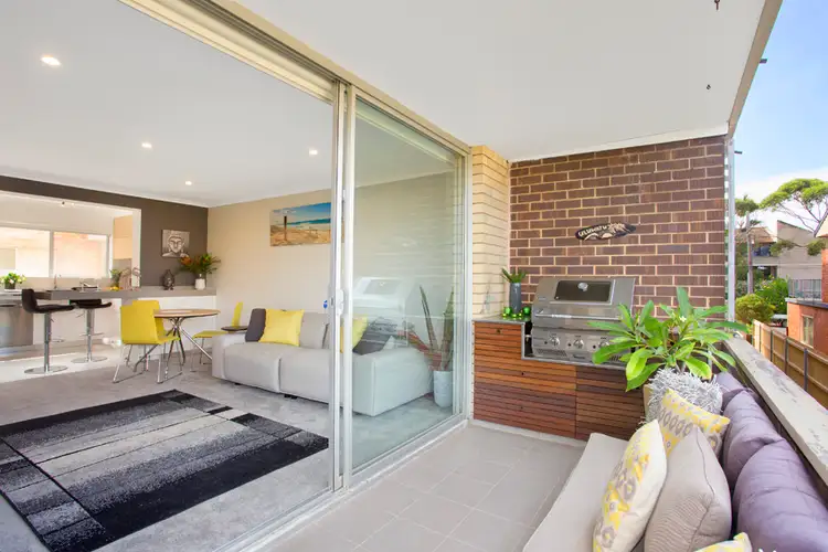 Main view of Homely unit listing, 7/10 Mactier Street, Narrabeen NSW 2101