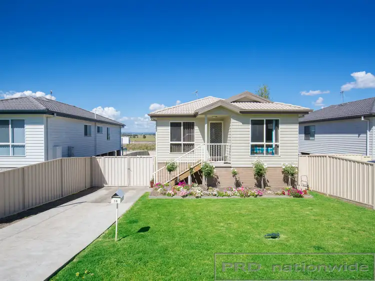 16 Wentworth st, Telarah NSW 2320