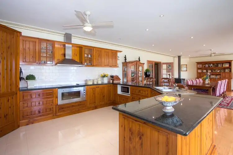 Fifth view of Homely house listing, 517 Bolinda-Darraweit Road, Darraweit Guim VIC 3432