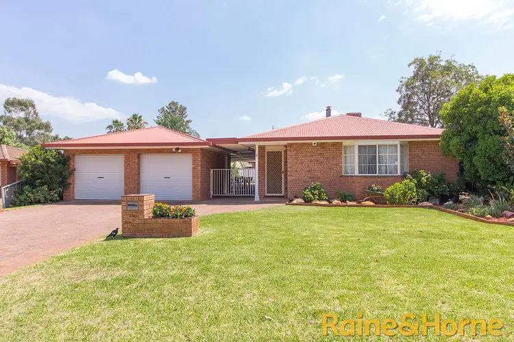 6 Hopkins Parade, Dubbo NSW 2830