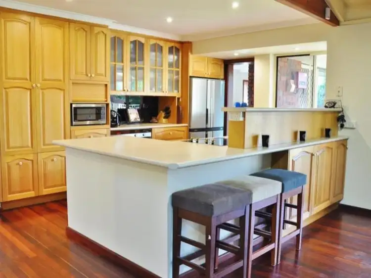 17 Helsall Court, Willetton WA 6155