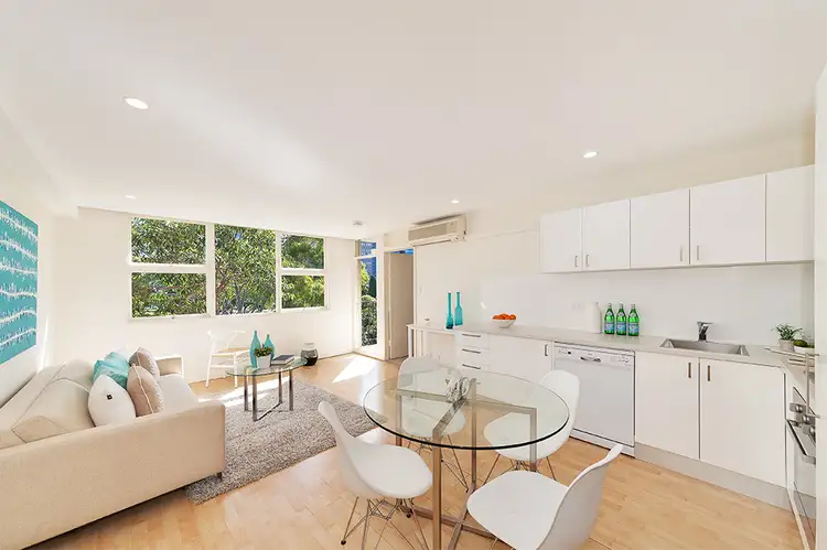 915/27 Neutral Street, North Sydney NSW 2060