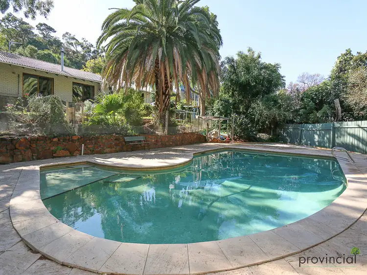 87 Falls Road, Lesmurdie WA 6076