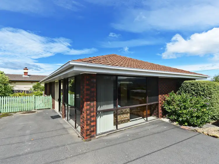 Main view of Homely house listing, 3/115 Derwent Avenue, Lindisfarne TAS 7015