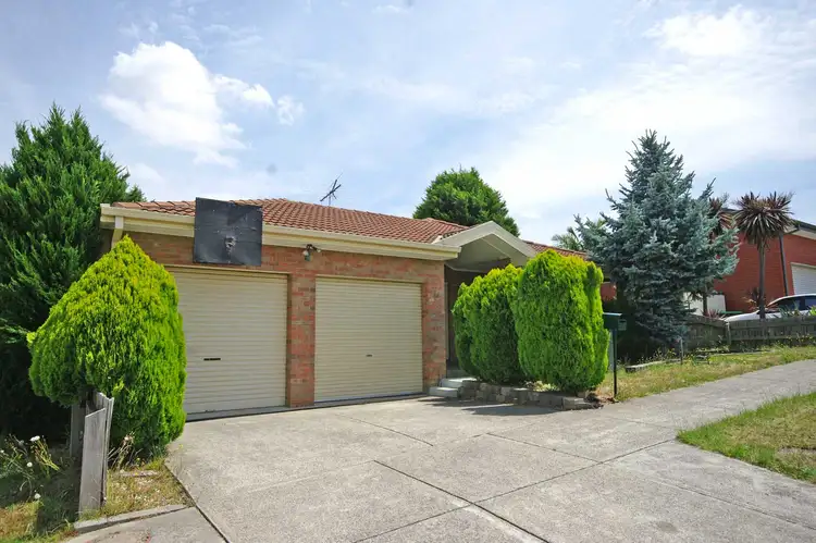 46 Maryrose Crescent, Endeavour Hills VIC 3802