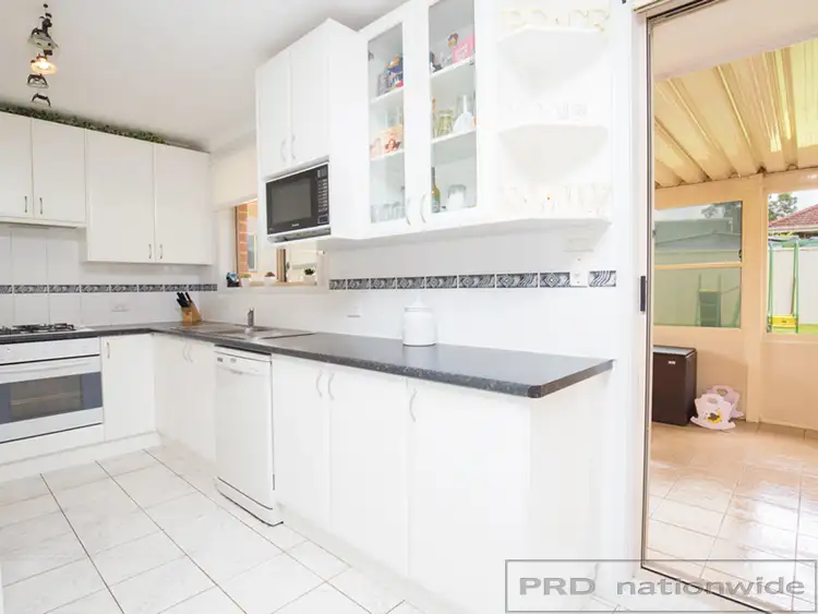 Sixth view of Homely house listing, 18 Bottlebrush Close, Metford NSW 2323