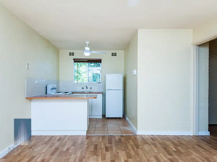 Seventh view of Homely house listing, 8/13 Grant Place, Bentley WA 6102