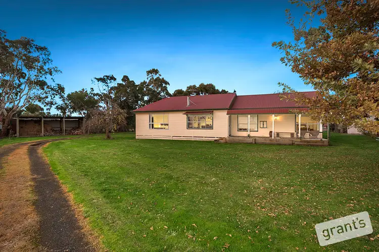 20 Forrest Drive, Nyora VIC 3987