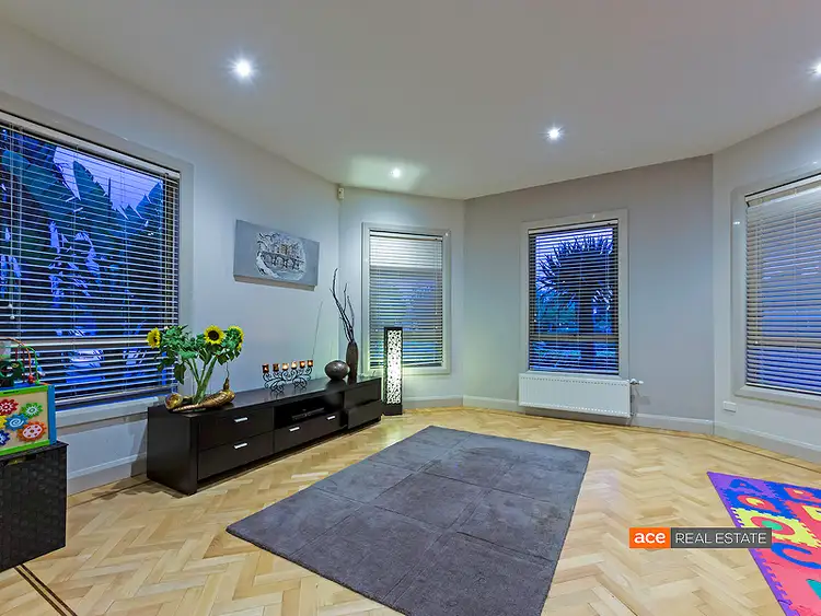 Fifth view of Homely house listing, 2 Teatree Place, Seabrook VIC 3028