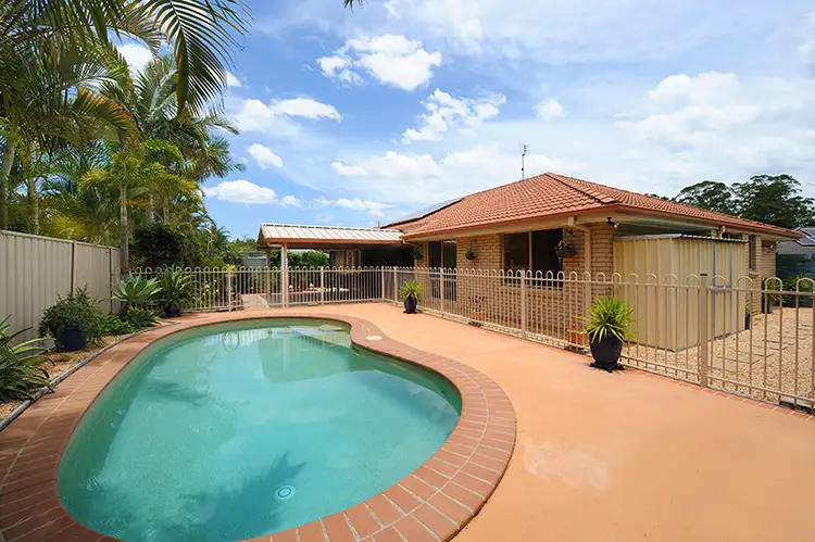 11 Wattlebird Place, Landsborough QLD 4550