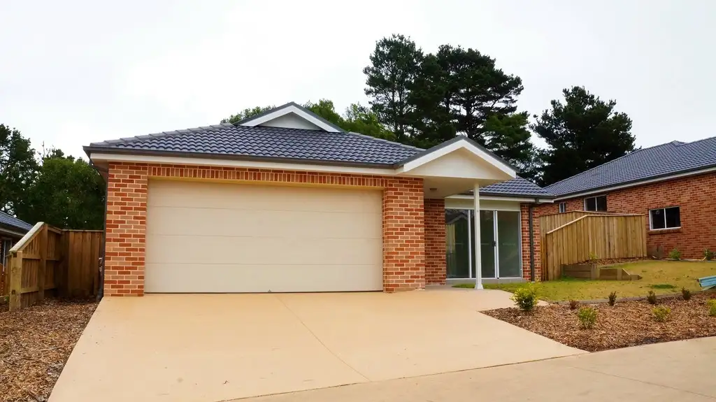 Main view of Homely house listing, Unit 4, 35-41 Watson Road, Moss Vale NSW 2577