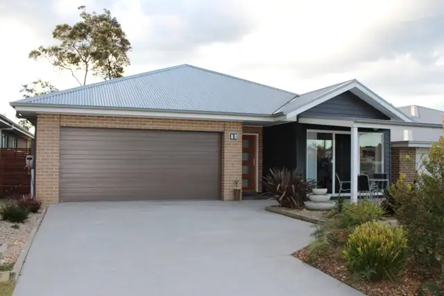 17 Galley Road, Vincentia NSW 2540