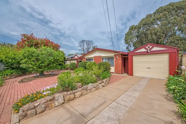 17 Rosemary Terrace, Morphett Vale SA 5162