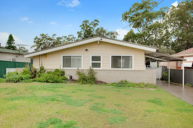 25 Canberra Crescent, Campbelltown NSW 2560