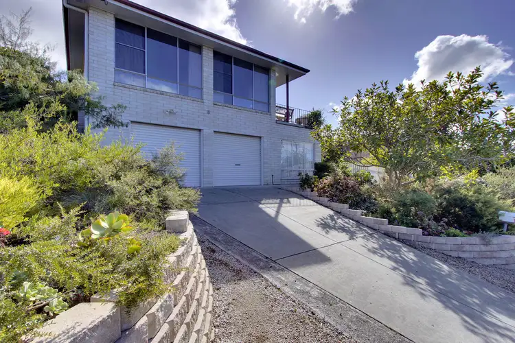 8 Kunama Drive, Kingston Beach TAS 7050
