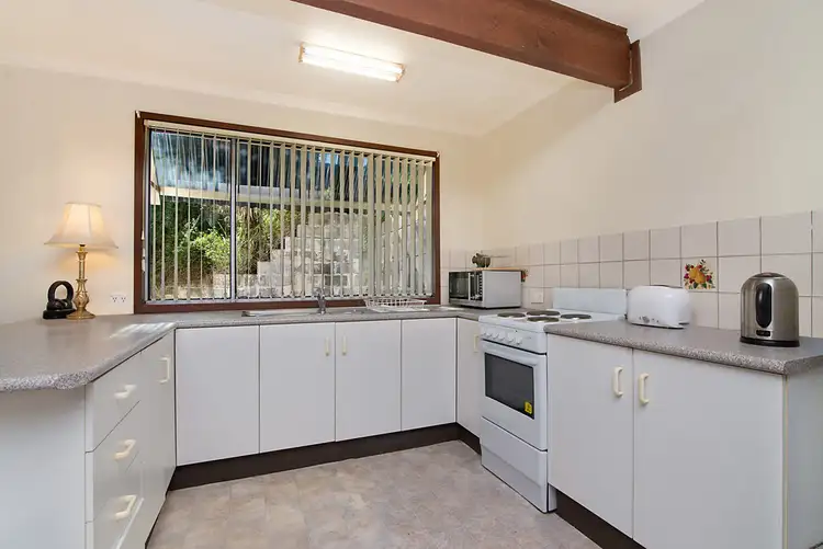 Sixth view of Homely house listing, 8 Bouvardia Street, Niagara Park NSW 2250