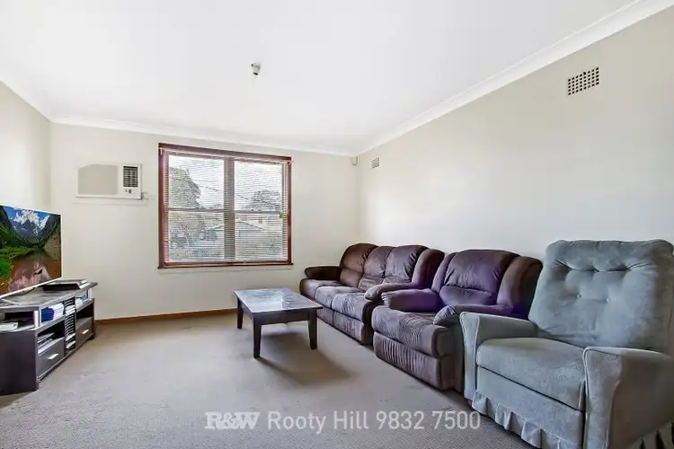 Third view of Homely house listing, 32 Wangaroa Crescent, Lethbridge Park NSW 2770