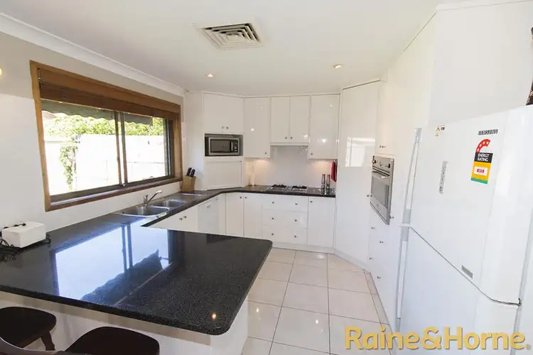 Third view of Homely house listing, 3 Osborne Place, Dubbo NSW 2830